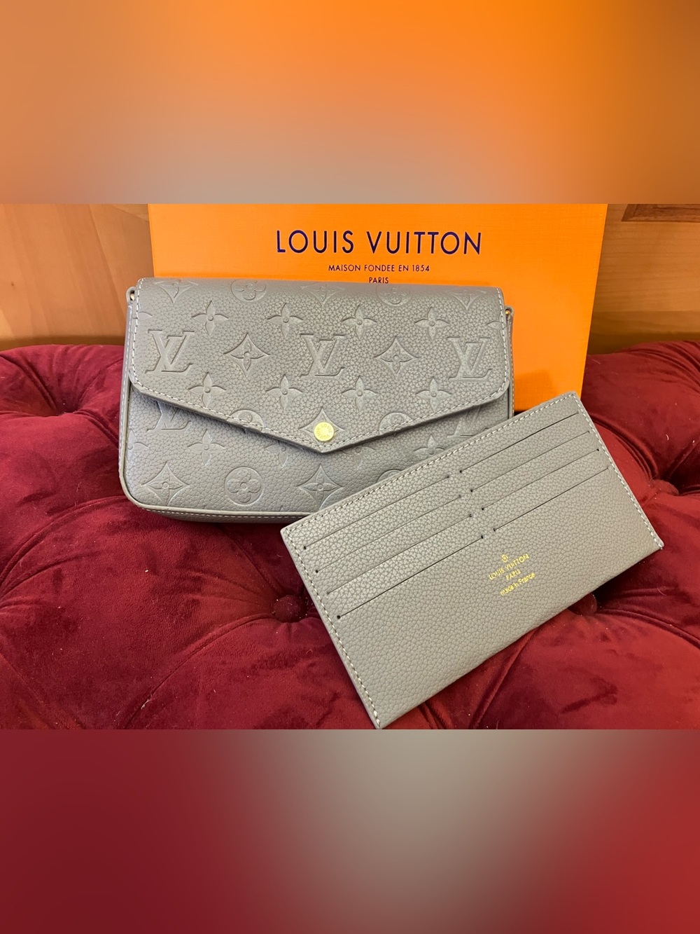 Louis Vuitton Pochette Fรฉlicie Turtledove from Eiffel Tower in Paris ๐ซ๐ท